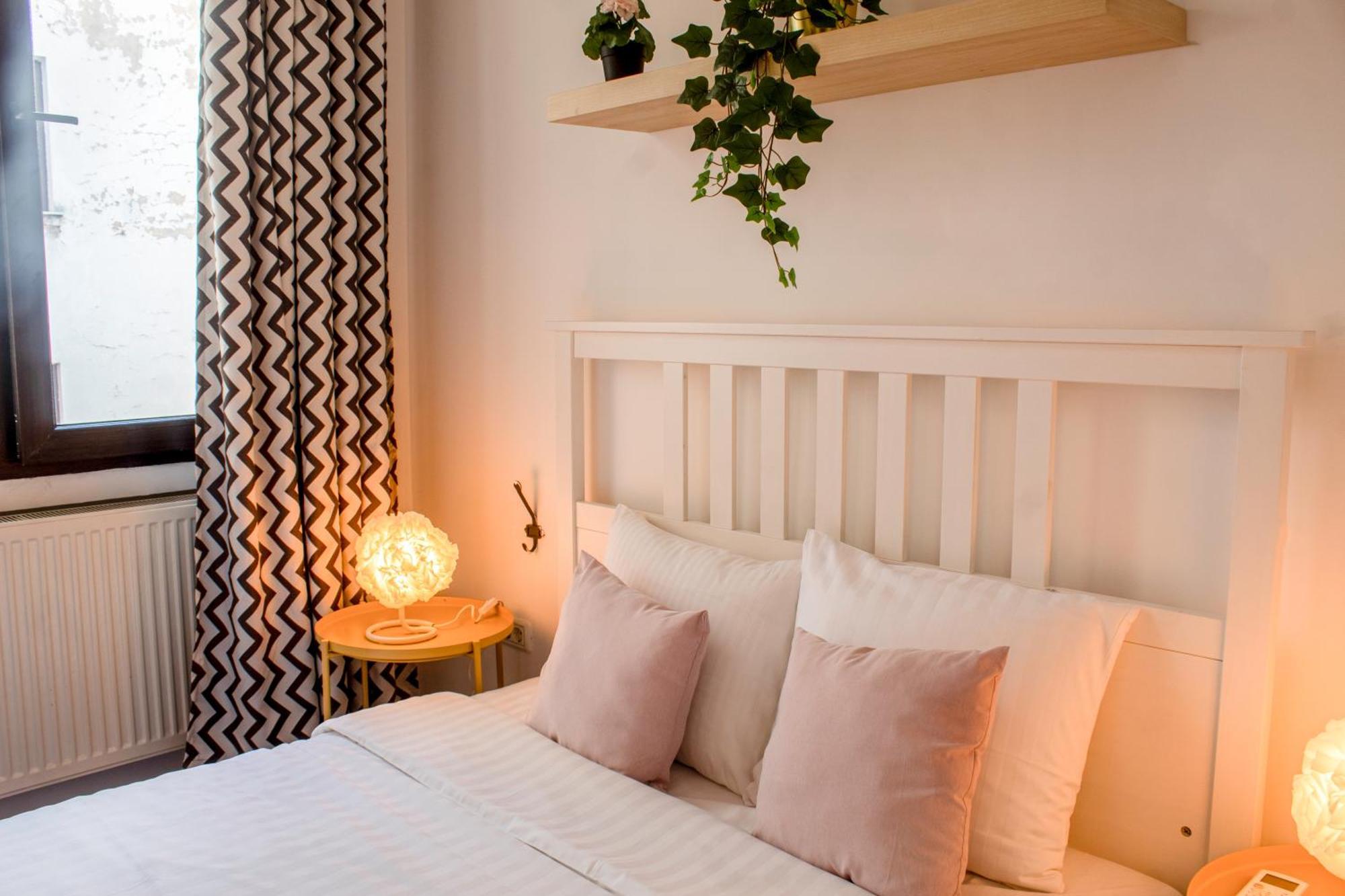 Domus Old Town Retreat Cozy & Central Bucureşti Ngoại thất bức ảnh